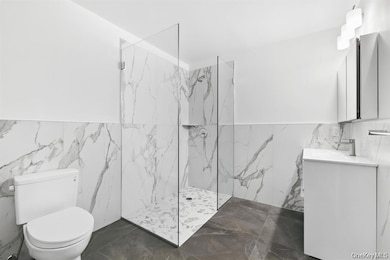 199 E Post Rd unit 204, White Plains, NY 10601 - photo 6