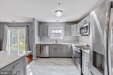 5711 Sweetway Terrace unit 33, Capitol Heights, MD 20743 - photo 7