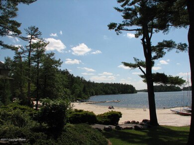 2-Lake-Naomi-Club-Beach