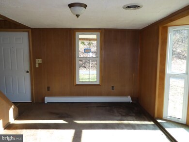 913 Horn Camp Rd, Rio, WV 26755 - photo 7