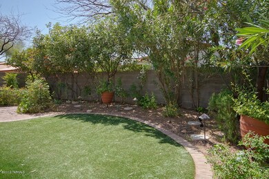 5141 E Circulo Las Cabanas, Tucson, AZ 85711 - photo 6