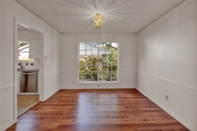 705 Country Club Dr, Richmond, TX 77469 - photo 6