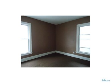 Bedroom. Upper