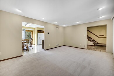 7898 Catalpa St, Dyer, IN 46311 - photo 6