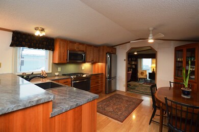 188 Penny Ln, Shelburne, VT 05482 - photo 5