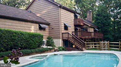 9727 Swift Creek Ct, Fairfax Station, VA 22039 - photo 3