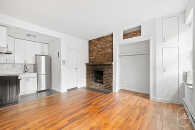 348 W 21st St unit 4-F, New York, NY 10011 - photo 6