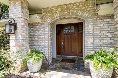 Inviting open Entry.
