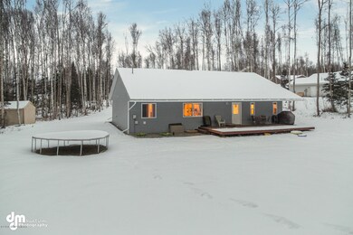 7430 W Rodney Circle Wasilla-large-030-2
