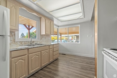 422 N 100 E, Kaysville, UT 84037 - photo 6