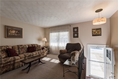 152 Getchell Ave, Woonsocket, RI 02895 - photo 5