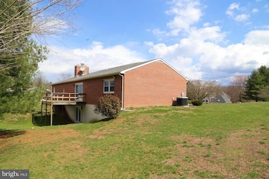 77 John Dr, Kirkwood, PA 17536 - photo 2