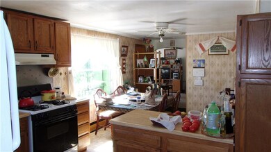 Kitchen/Dining