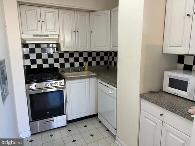 River West Condominiums unit 815, Philadelphia, PA 19103 - photo 6