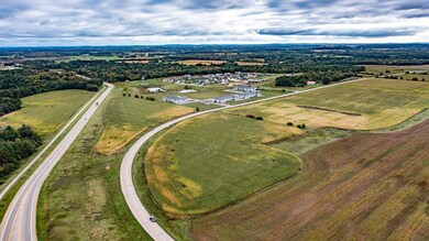 0 Commercial Dr unit 50291246, Waupaca, WI 54981 - photo 3