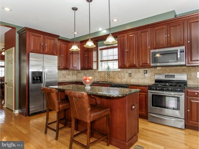 608 W Richardson Ave, Langhorne, PA 19047 - photo 7