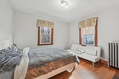 7 Henry St unit 2, Brookline, MA 02445 - photo 4