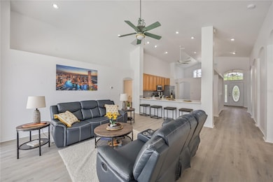Huge Family room