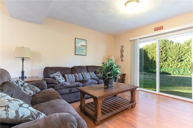 11 Devon Ct, Warwick, RI 02889 - photo 5