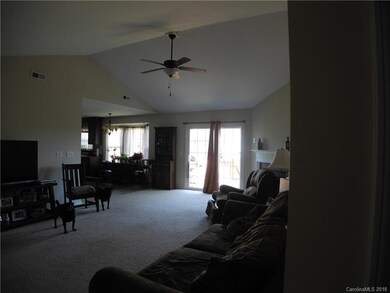 812 Summey Farm Dr unit 62, Dallas, NC 28034 - photo 5