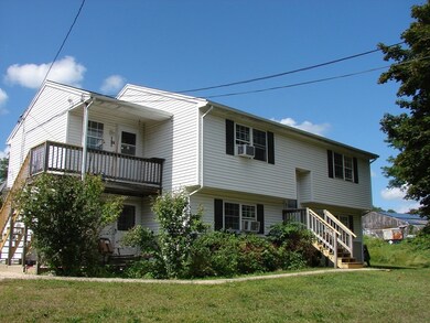 28 Scott St unit 2, Bellingham, MA 02019 - photo 2