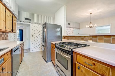 1537 Quante Rd, Jacksonville, FL 32211 - photo 4