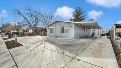 13752 Rodeo Dr, Victorville, CA 92395 - photo 4