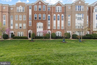 20652 Sibbald Square, Ashburn, VA 20147 - photo 3