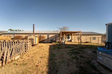 Country Home and Farm For Sale in the Oz