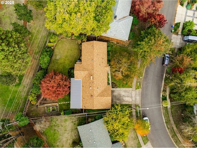 529 Antelope Way, Eugene, OR 97401 - photo 3