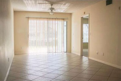 101 Wading Bird Cir unit 103, Naples, FL 34110 - photo 2