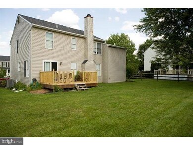 201 Abbey Dr, Royersford, PA 19468 - photo 3
