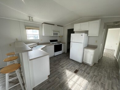 1033 Ralph Bell Rd, Summerton, SC 29148 - photo 7