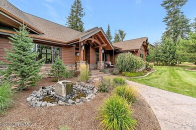 7Front_walkway_jpg-SMALL_237