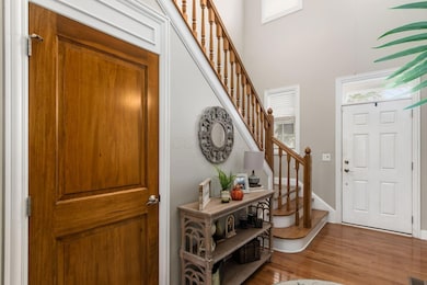 2-story Foyer