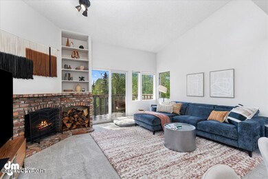 2910 Doris St, Anchorage, AK 99517 - photo 5