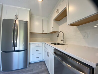 270 Sunderland Rd unit 11, Worcester, MA 01604 - photo 7