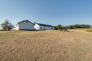 205 Bluffview Ln, Corsicana, TX 75109 - photo 5