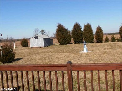 1907 Howerton Rd, Dunnsville, VA 22454 - photo 4