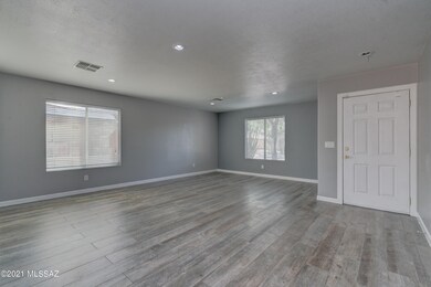 Formal Dining & Living