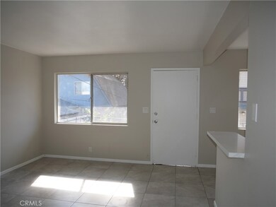 513 E Walnut Apt C St unit C, Santa Ana, CA 92701 - photo 3