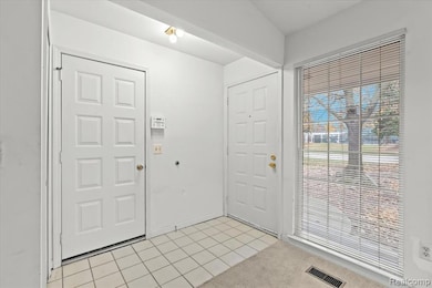 6798 Andiron Ct, West Bloomfield, MI 48322 - photo 5