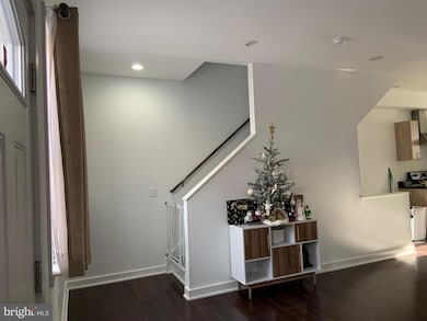 2991 Livingston St, Philadelphia, PA 19134 - photo 5