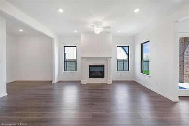 3522 Santa Fe  Family 3