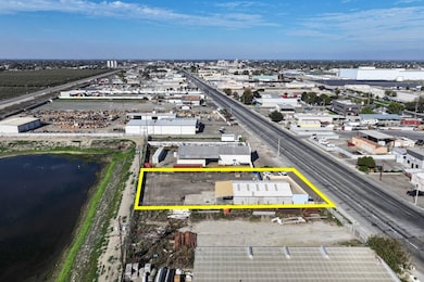 2247 S K St, Tulare, CA 93274 - photo 5