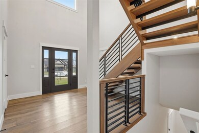 1504 Legend Dr, Tiffin, IA 52340 - photo 4