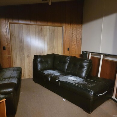 123 Walnut St, Marion, IN 46952 - photo 7