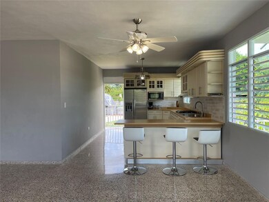 943 Celada unit 5, Gurabo, PR 00778 - photo 4