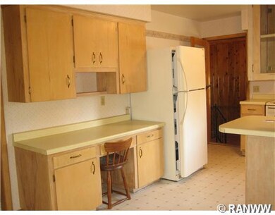 3798 N 6th St, Weyerhaeuser, WI 54895 - photo 4