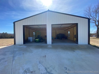 29829 Reagan St, Shady Point, OK 74956 - photo 4